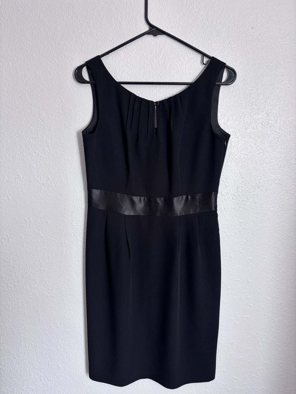 Ann Taylor Petites Black Sleeveless Sheath Dress with Satin Waistband & Button B